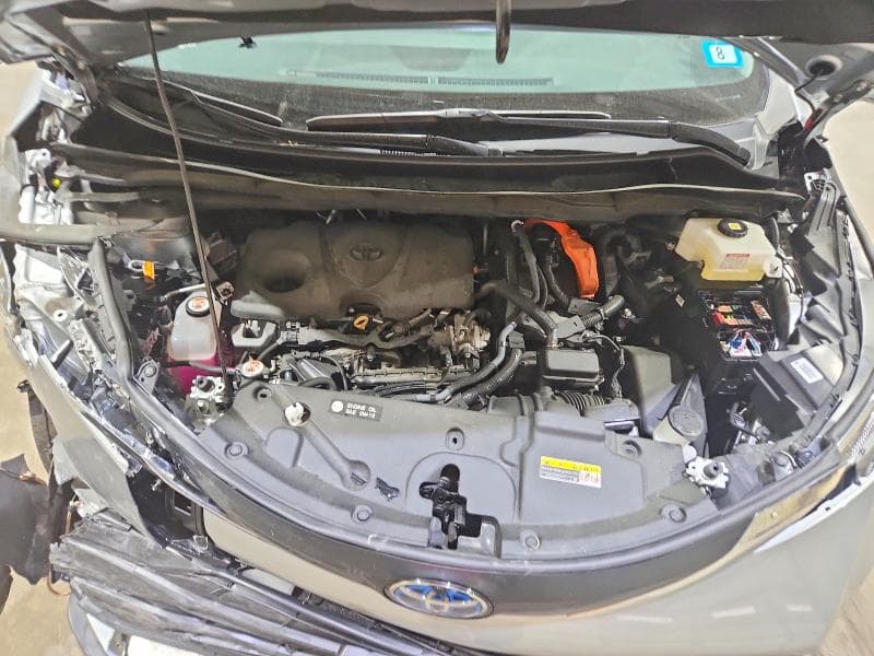2025 TOYOTA SIENNA XLE 7-PASSENGER XLE 7-PASSENGER 12