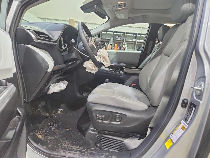 2025 TOYOTA SIENNA XLE 7-PASSENGER XLE 7-PASSENGER 7