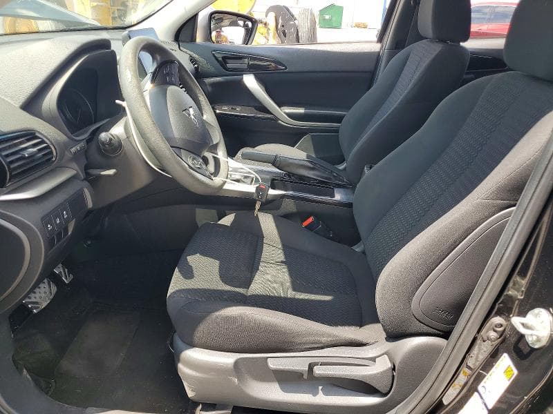 2022 MITSUBISHI ECLIPSE CROSS LE 7