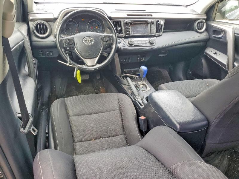2018 TOYOTA RAV4 XLE 8