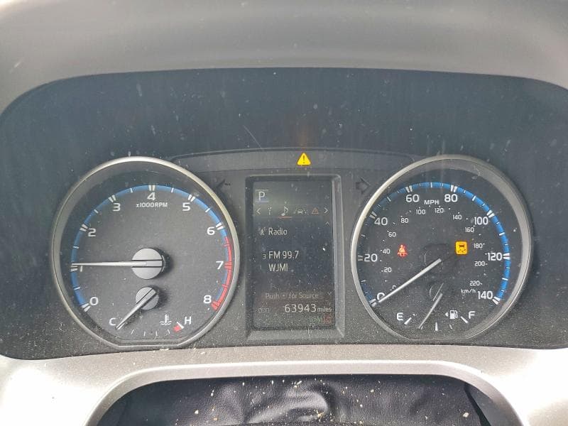 2018 TOYOTA RAV4 XLE 9
