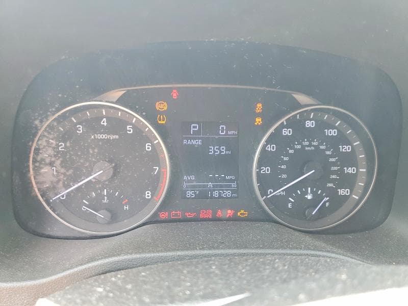 2017 HYUNDAI ELANTRA SE SE 10