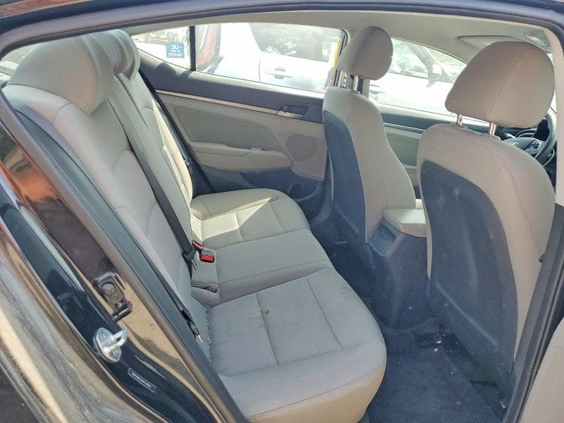 2017 HYUNDAI ELANTRA SE SE 11