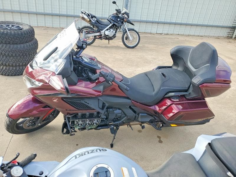 2025 HONDA GL1800 D 3