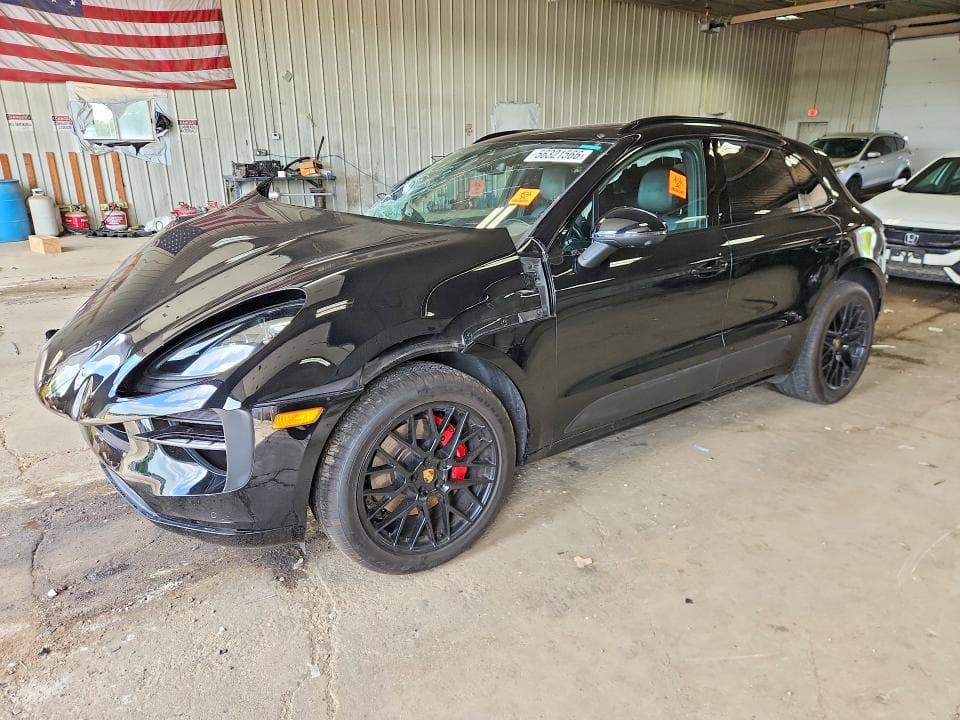 2021 PORSCHE MACAN GTS - 1