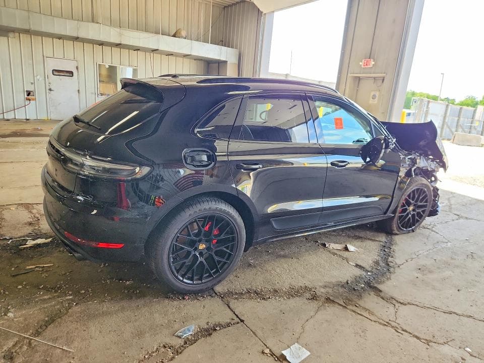 2021 PORSCHE MACAN GTS 3