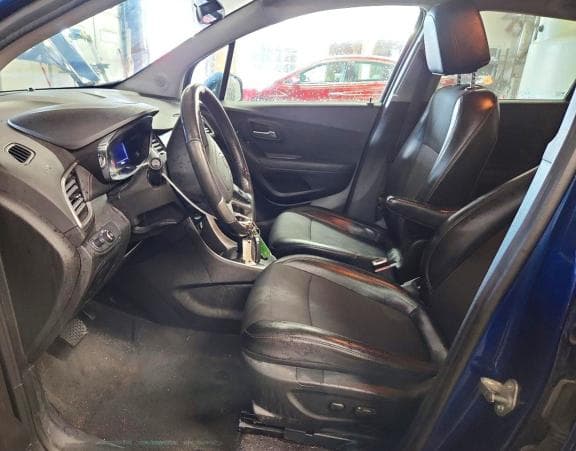 2020 CHEVROLET TRAX 1LT 7