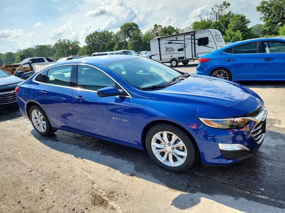 2023 CHEVROLET MALIBU LT LT 4