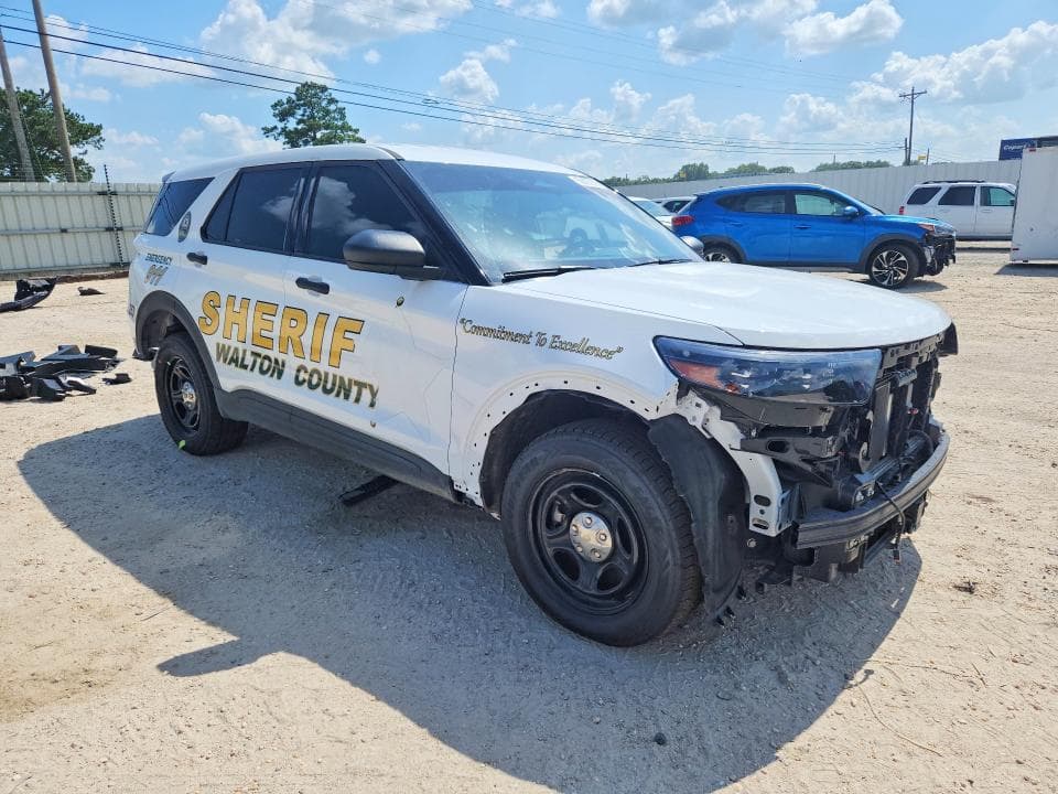 2025 FORD EXPLORER 4