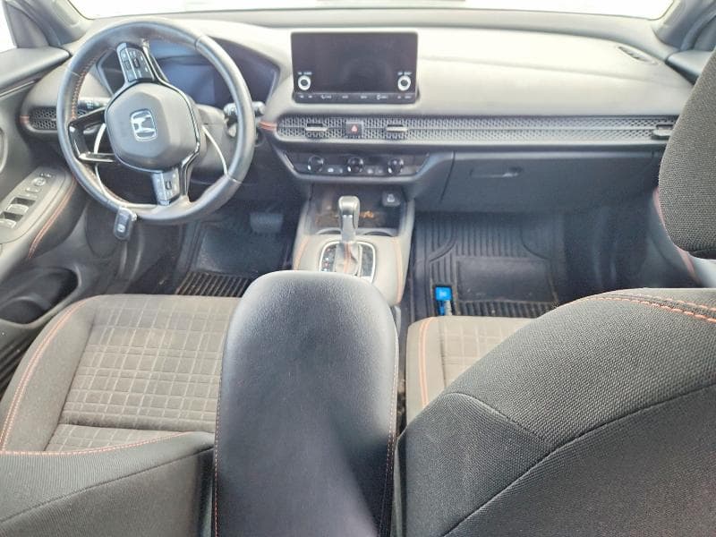 2025 HONDA HR-V SPORT 8