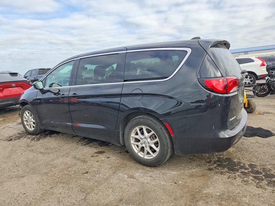 2024 CHRYSLER VOYAGER LX 2