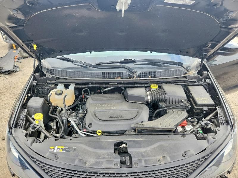 2024 CHRYSLER VOYAGER LX 12