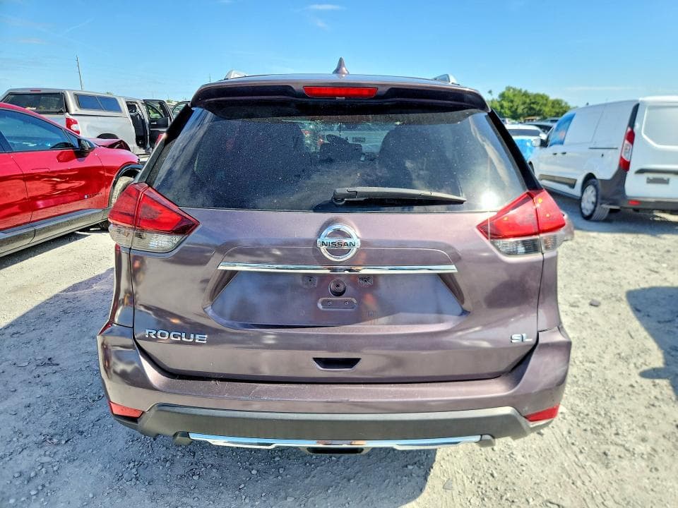 2017 NISSAN ROGUE SL 6