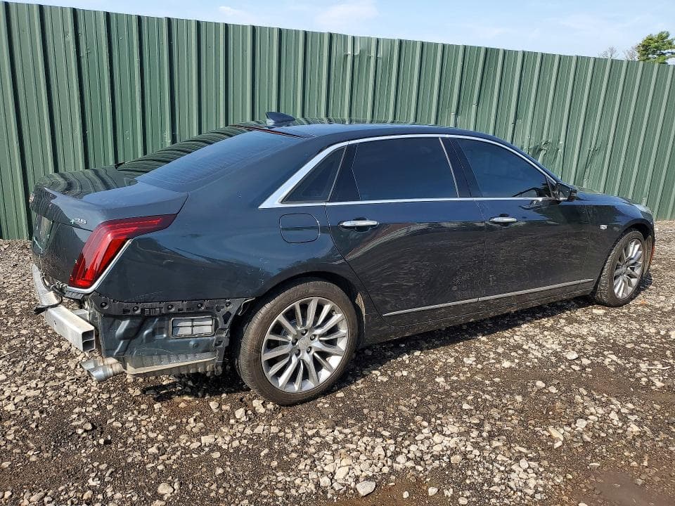 2018 CADILLAC CT6 LUXURY 3