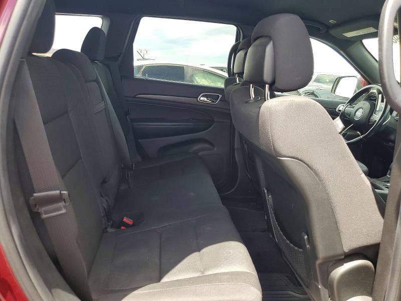 2018 JEEP GRAND CHEROKEE LAREDO 11