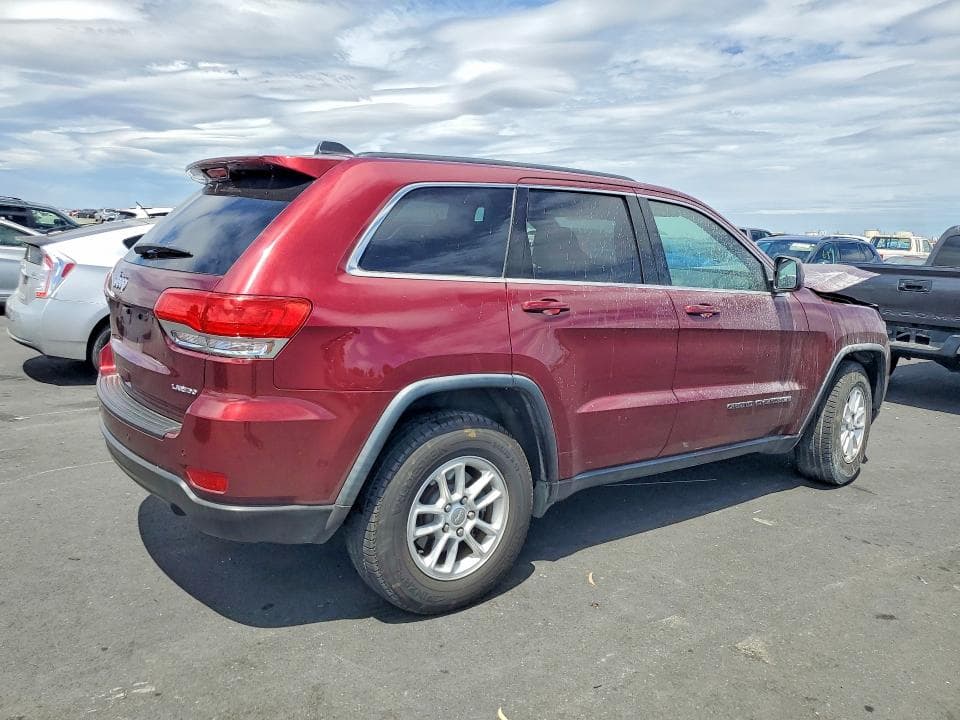 2018 JEEP GRAND CHEROKEE LAREDO 3