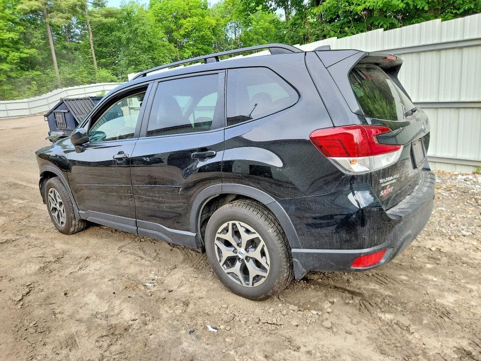 2021 SUBARU FORESTER PREMIUM 2