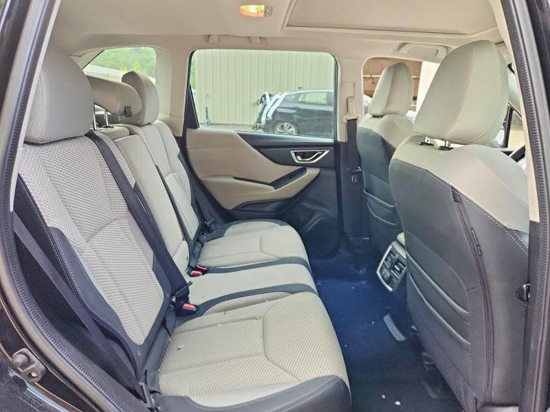 2021 SUBARU FORESTER PREMIUM 11