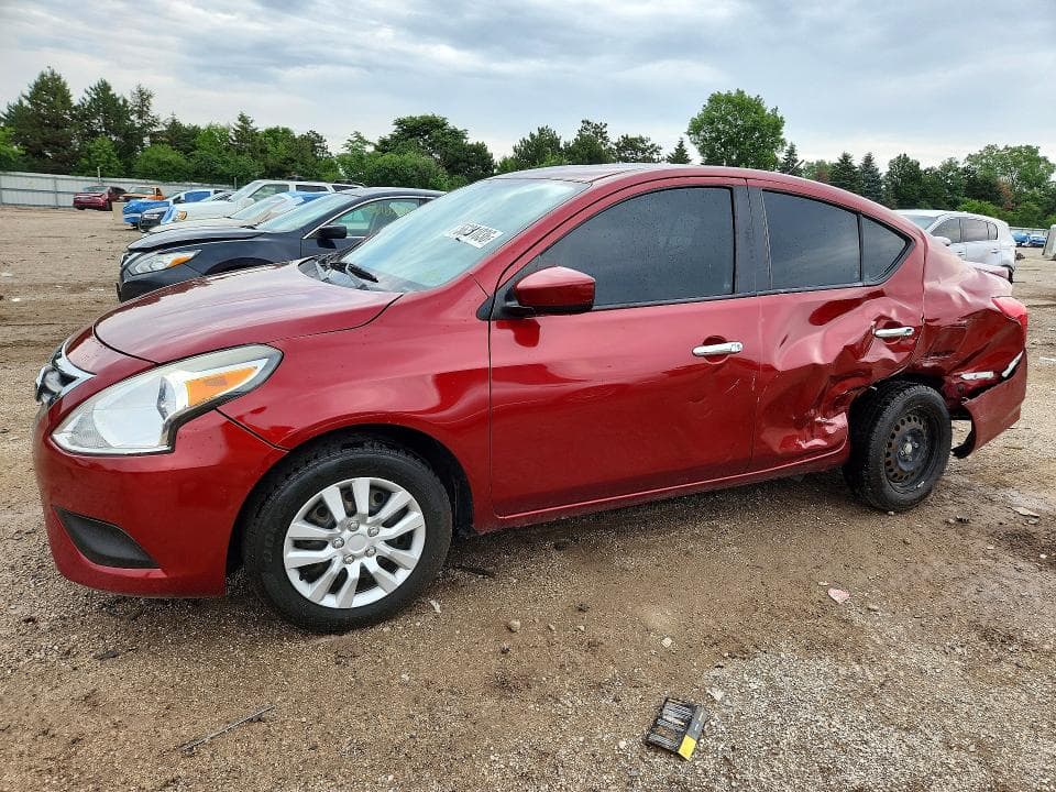 2017 NISSAN VERSA 1.6 SV 1