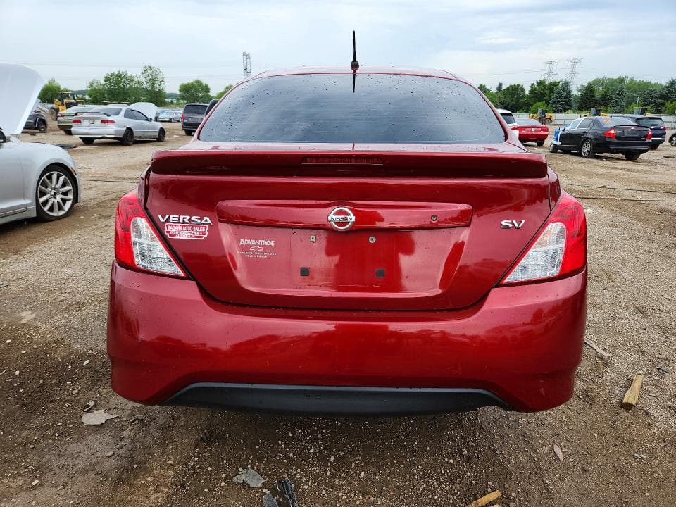 2017 NISSAN VERSA 1.6 SV 6