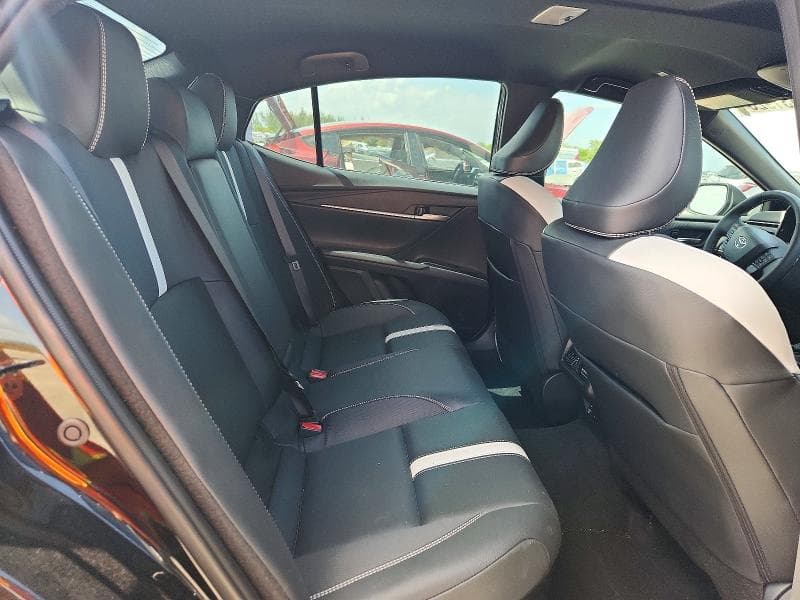 2026 TOYOTA CAMRY SE 10