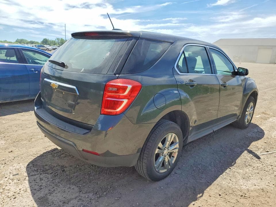 2017 CHEVROLET EQUINOX LS 3