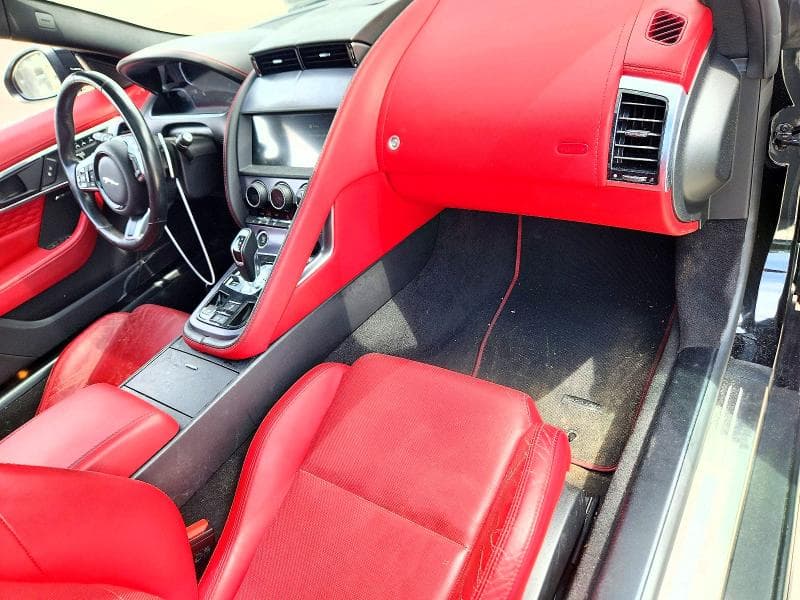 2021 JAGUAR F-TYPE 8