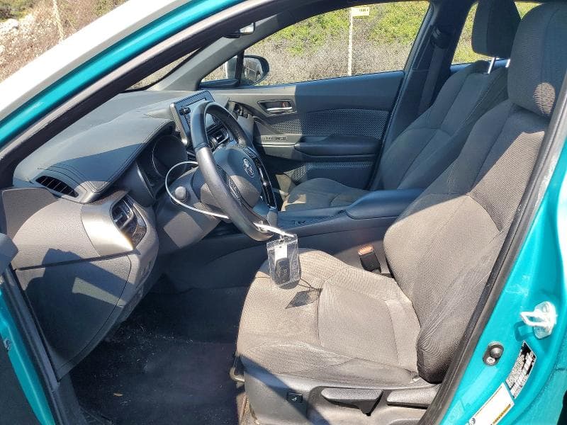 2018 TOYOTA C-HR XLE XLE 7