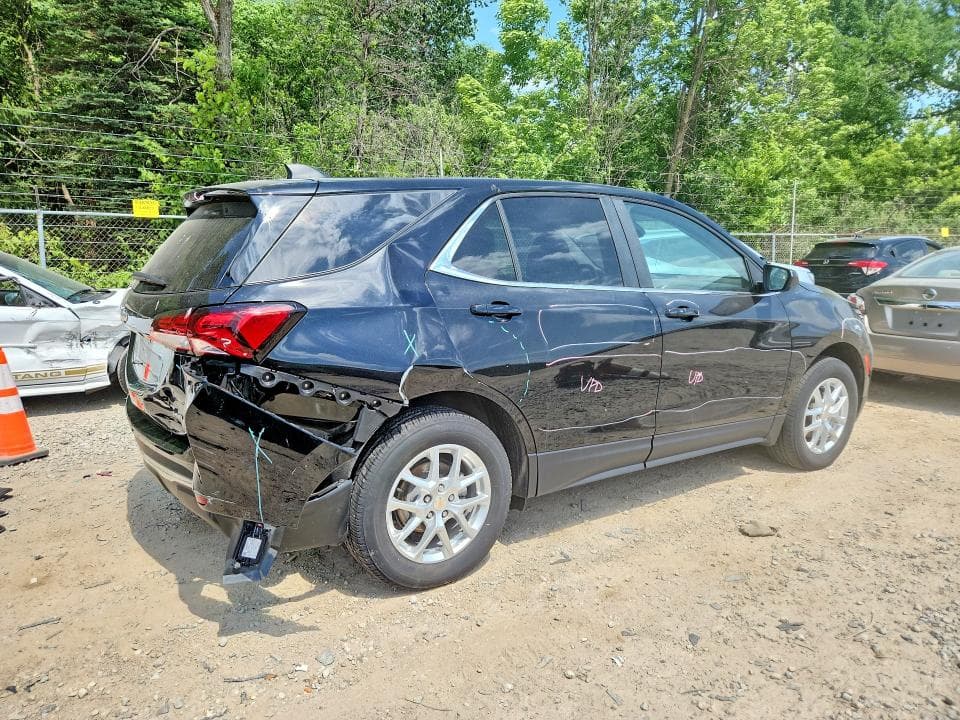 2024 CHEVROLET EQUINOX LT 3