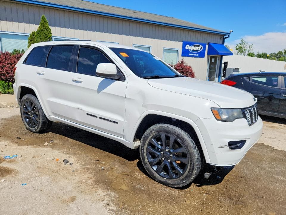 2018 JEEP GRAND CHEROKEE LAREDO 4