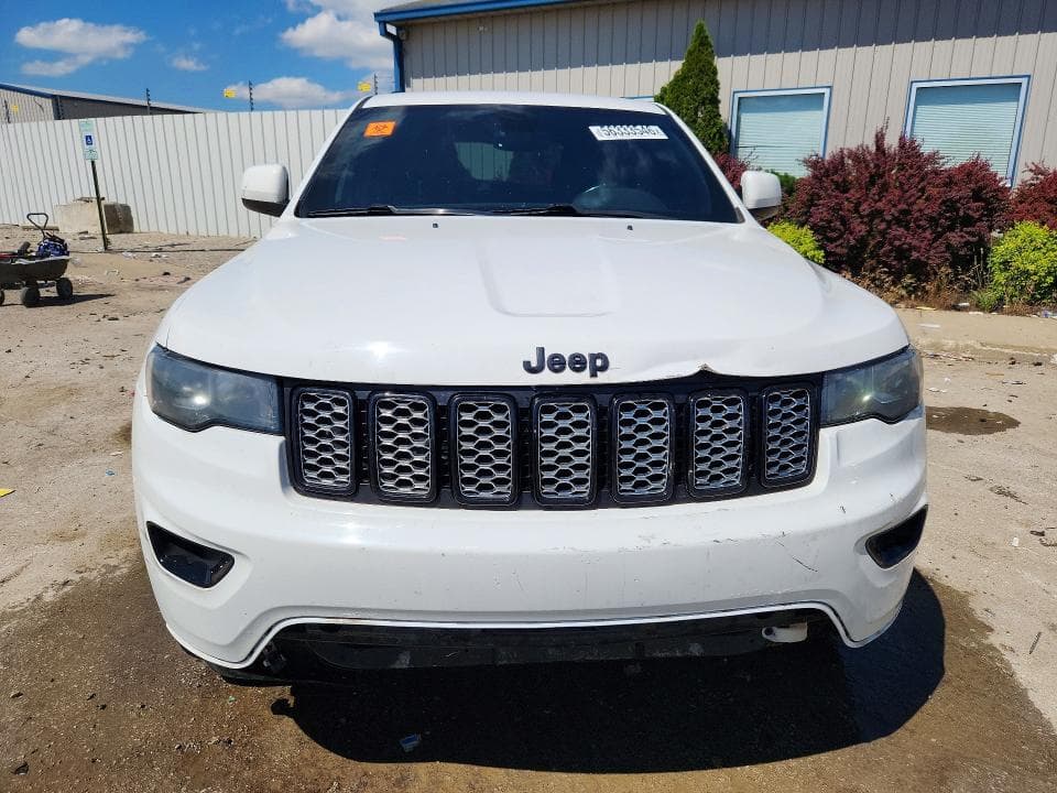 2018 JEEP GRAND CHEROKEE LAREDO 5