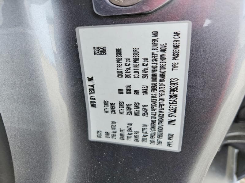 2025 TESLA MODEL 3 12