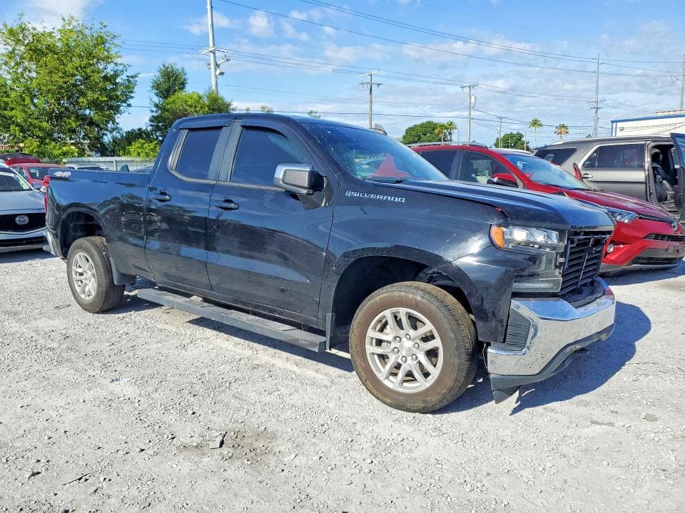 2020 CHEVROLET SILVERADO K1500 LT 4