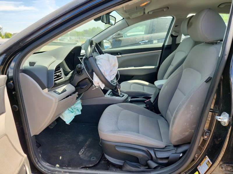 2020 HYUNDAI ELANTRA SEL 7