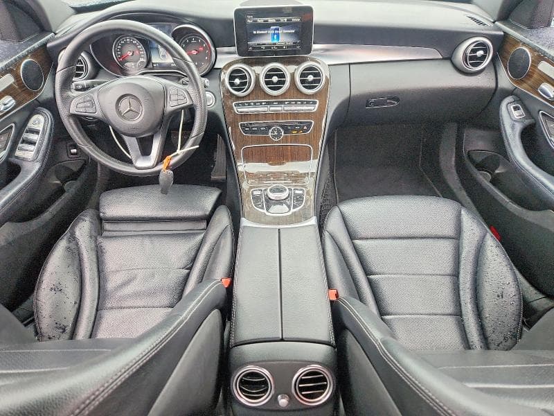 2018 MERCEDES-BENZ C 300 300 8