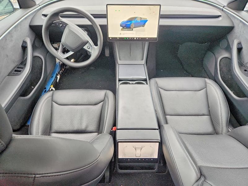 2024 TESLA MODEL 3 8
