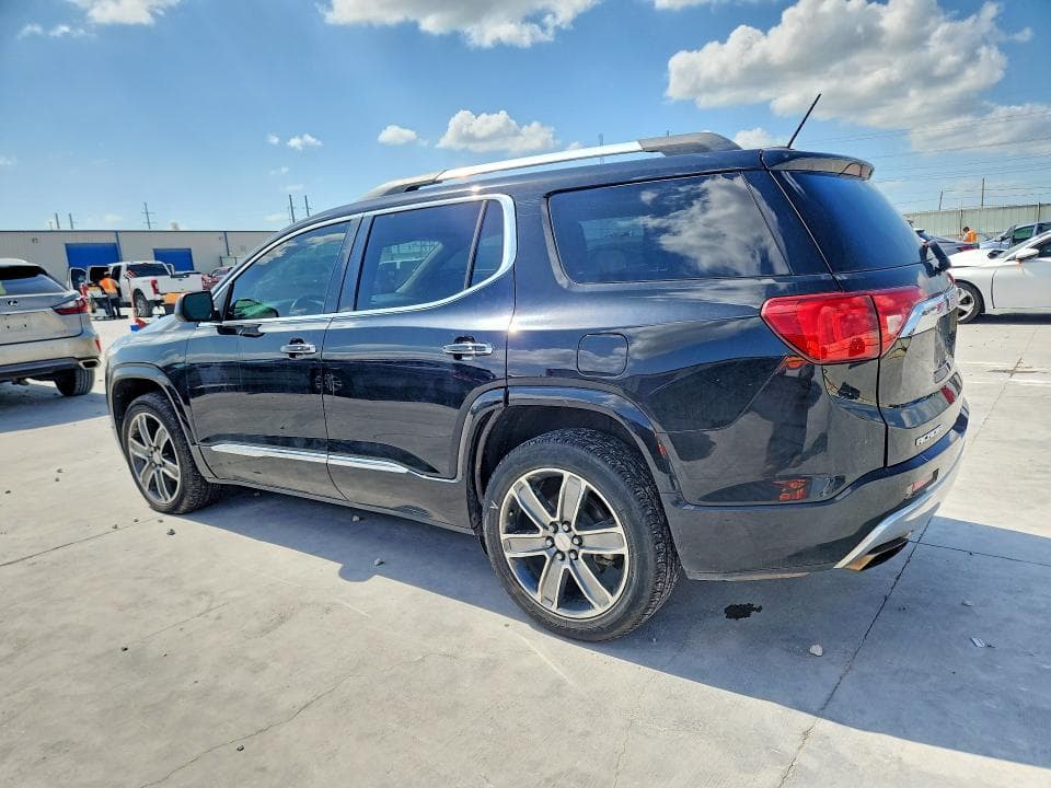 2017 GMC ACADIA DENALI 2