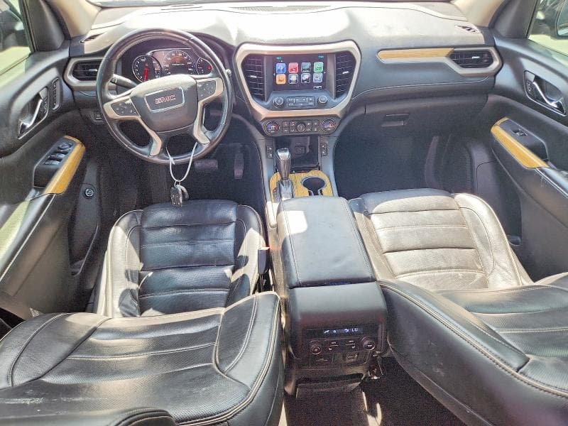 2017 GMC ACADIA DENALI 8