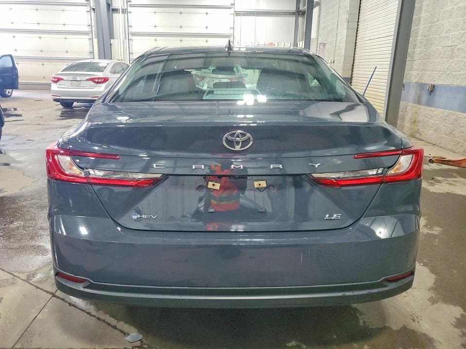 2025 TOYOTA CAMRY LE LE 5