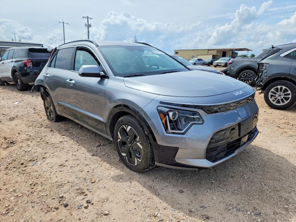 2024 KIA NIRO WIND 4