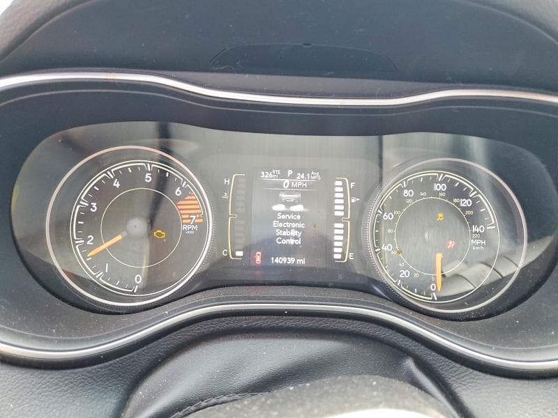2019 JEEP CHEROKEE LATITUDE 9