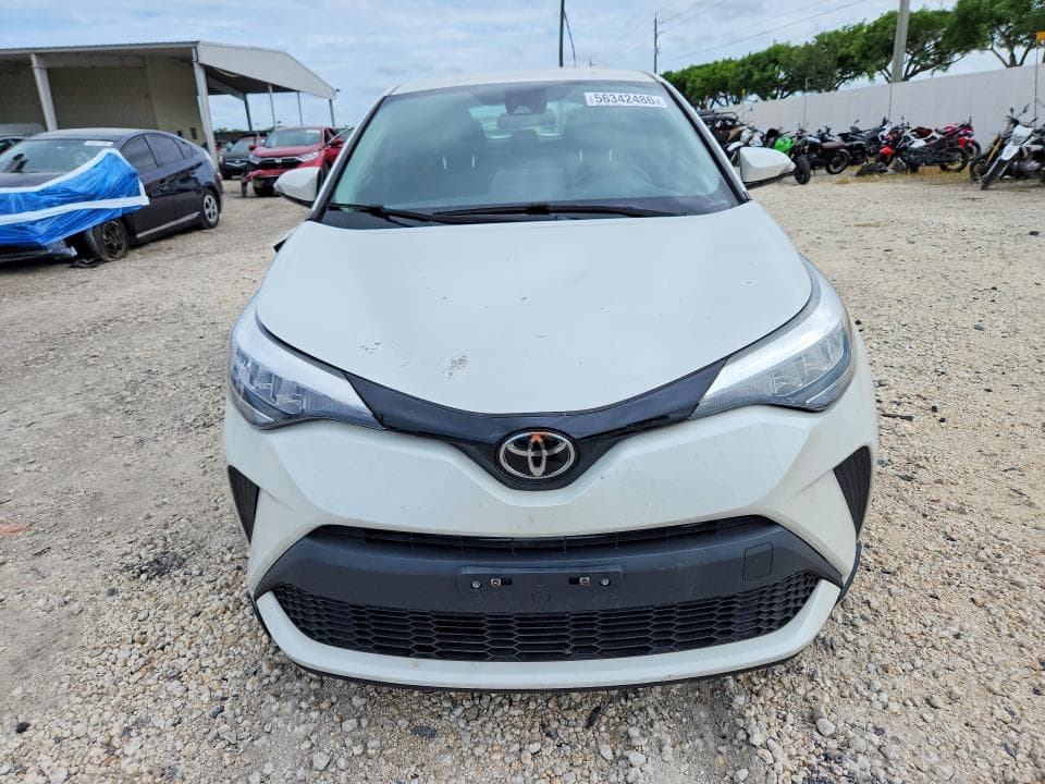 2021 TOYOTA C-HR LE 5