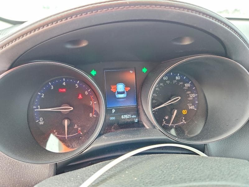 2021 TOYOTA C-HR LE 9