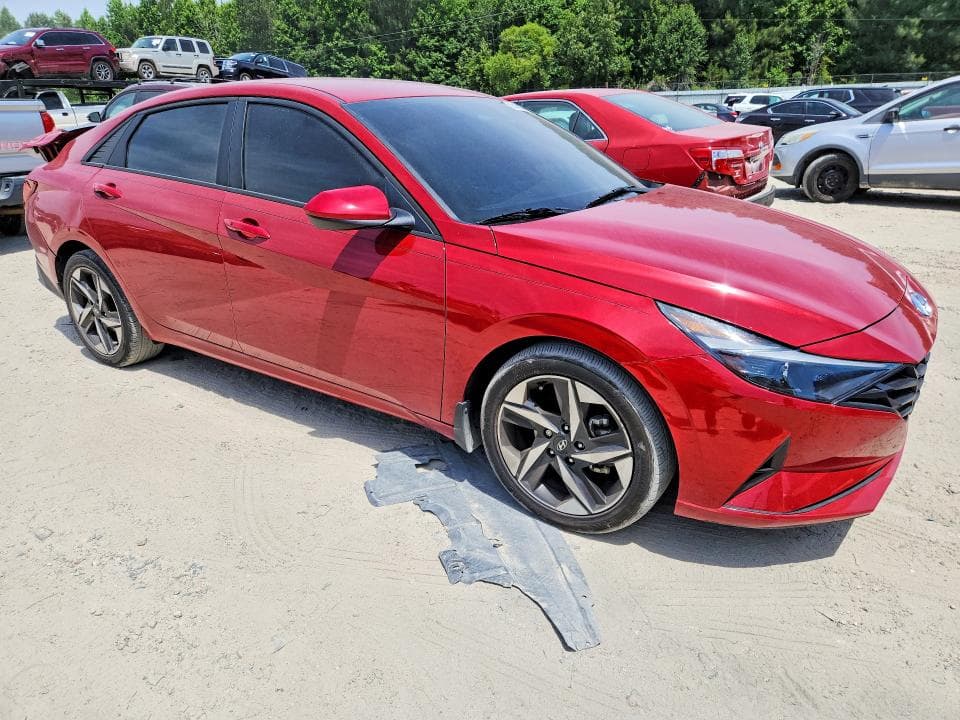 2023 HYUNDAI ELANTRA SEL 4