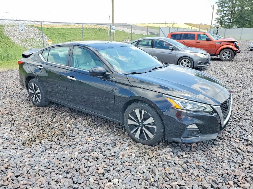 2021 NISSAN ALTIMA SV SV 4