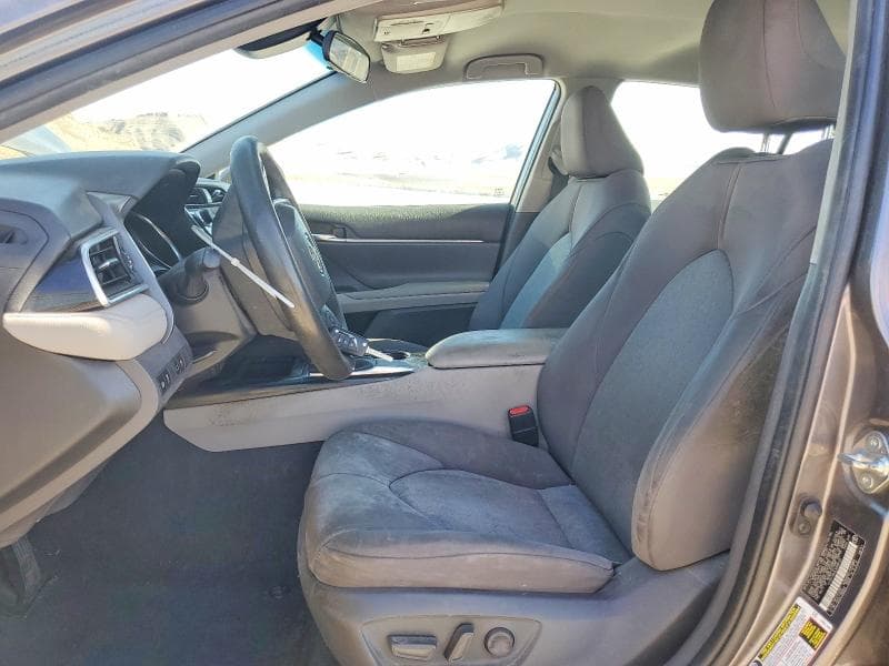 2018 TOYOTA CAMRY LE 7
