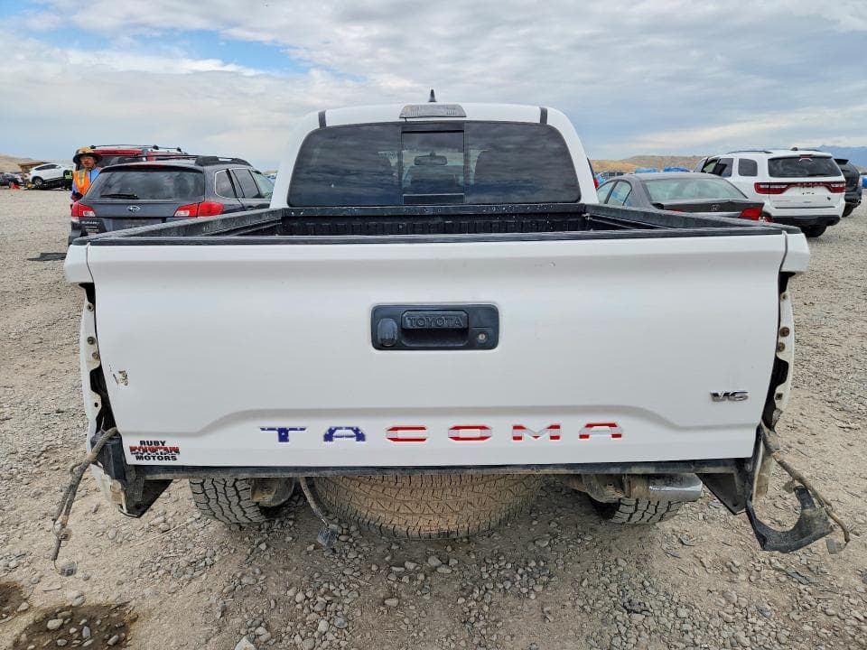 2017 TOYOTA TACOMA TRD SPORT TRD SPORT 6