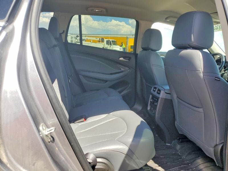 2020 BUICK ENVISION ESSENCE 11