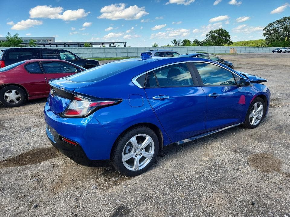 2017 CHEVROLET VOLT LT 3