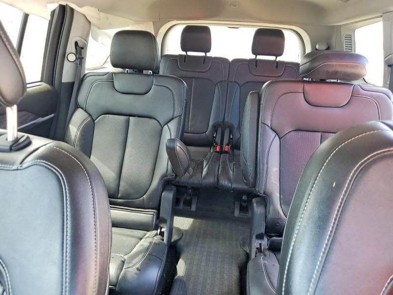 2022 JEEP GRAND CHEROKEE L LIMITED 10